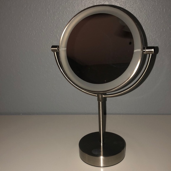 Mirror - Picture 2 of 2